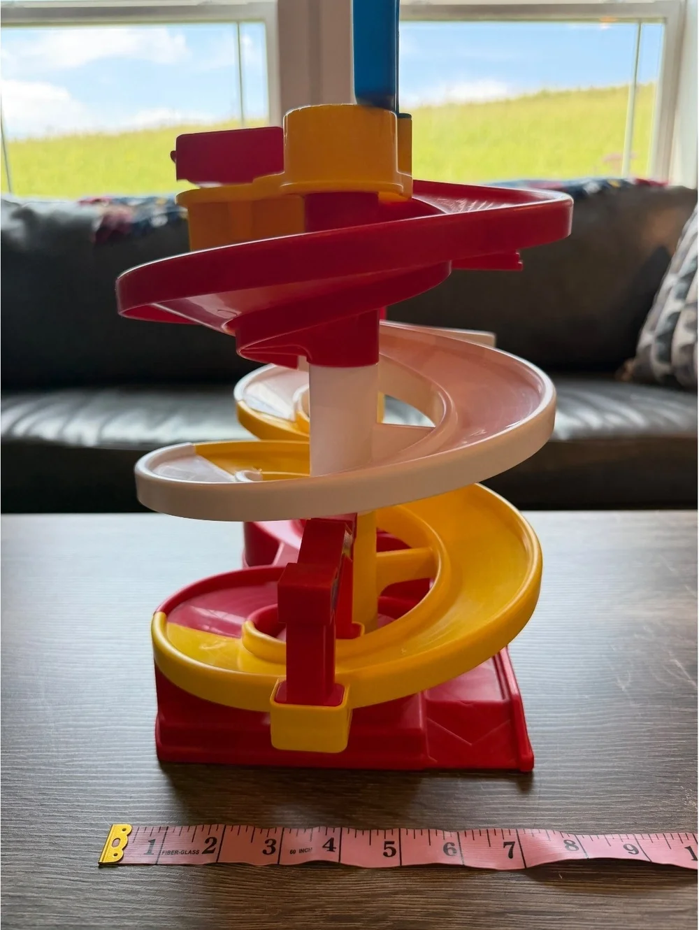 Disney Pixar Toy Story 4 Carnival Spiral Speedway Playset Mattel 2018 + 2 Cars